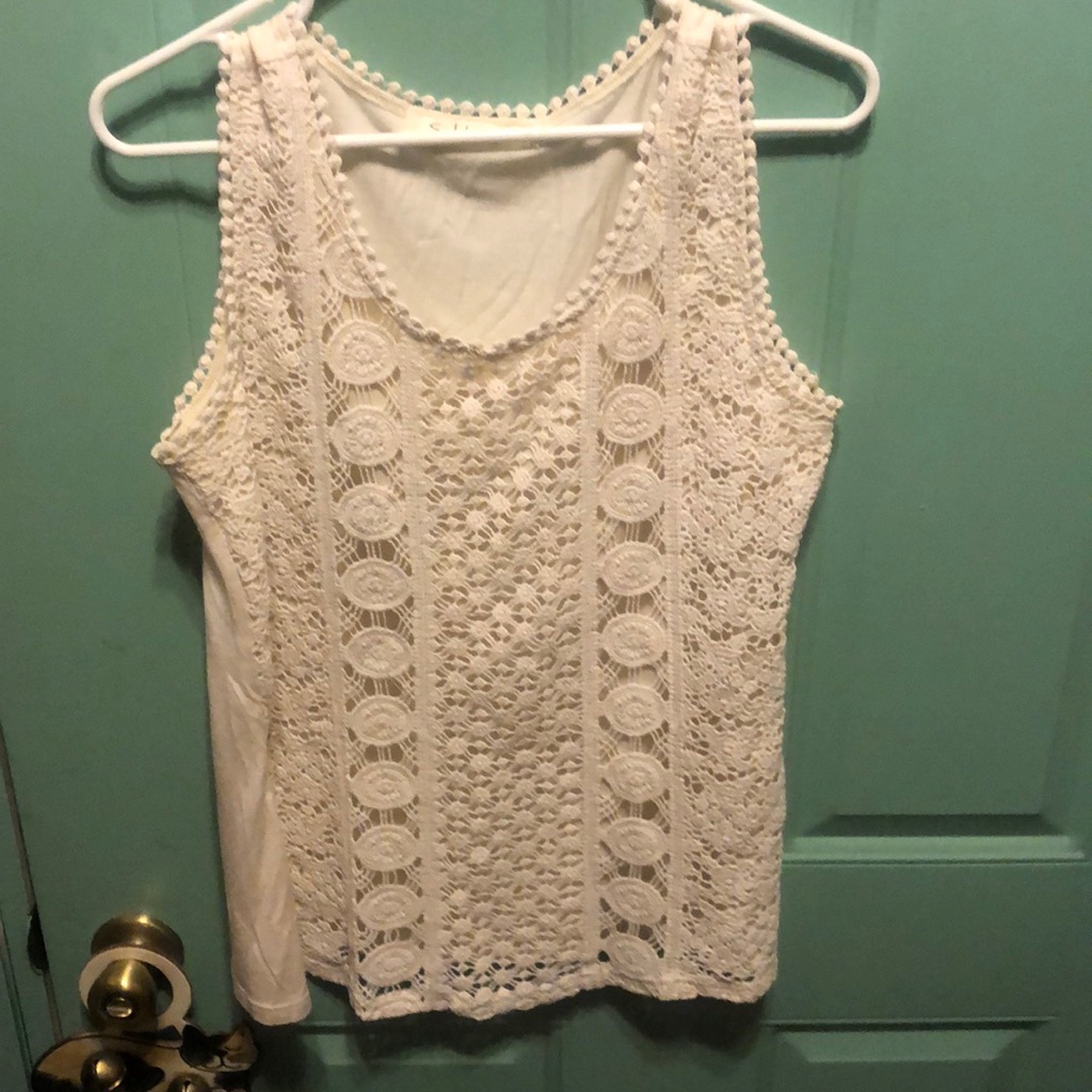Solitaire Lined Lace Shell
